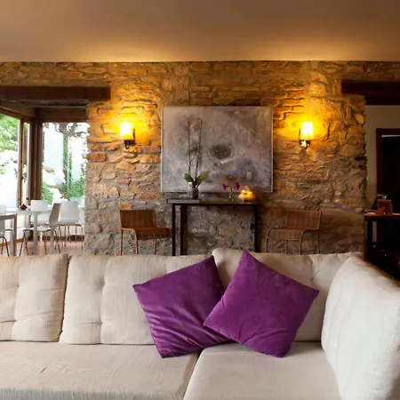 La Casa De La Abuela Milagros פראביה