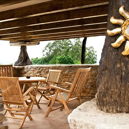 La Casa De La Abuela Milagros Летний дом Правия